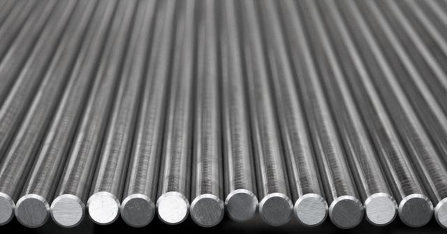 Precise bright steel production from quality steel